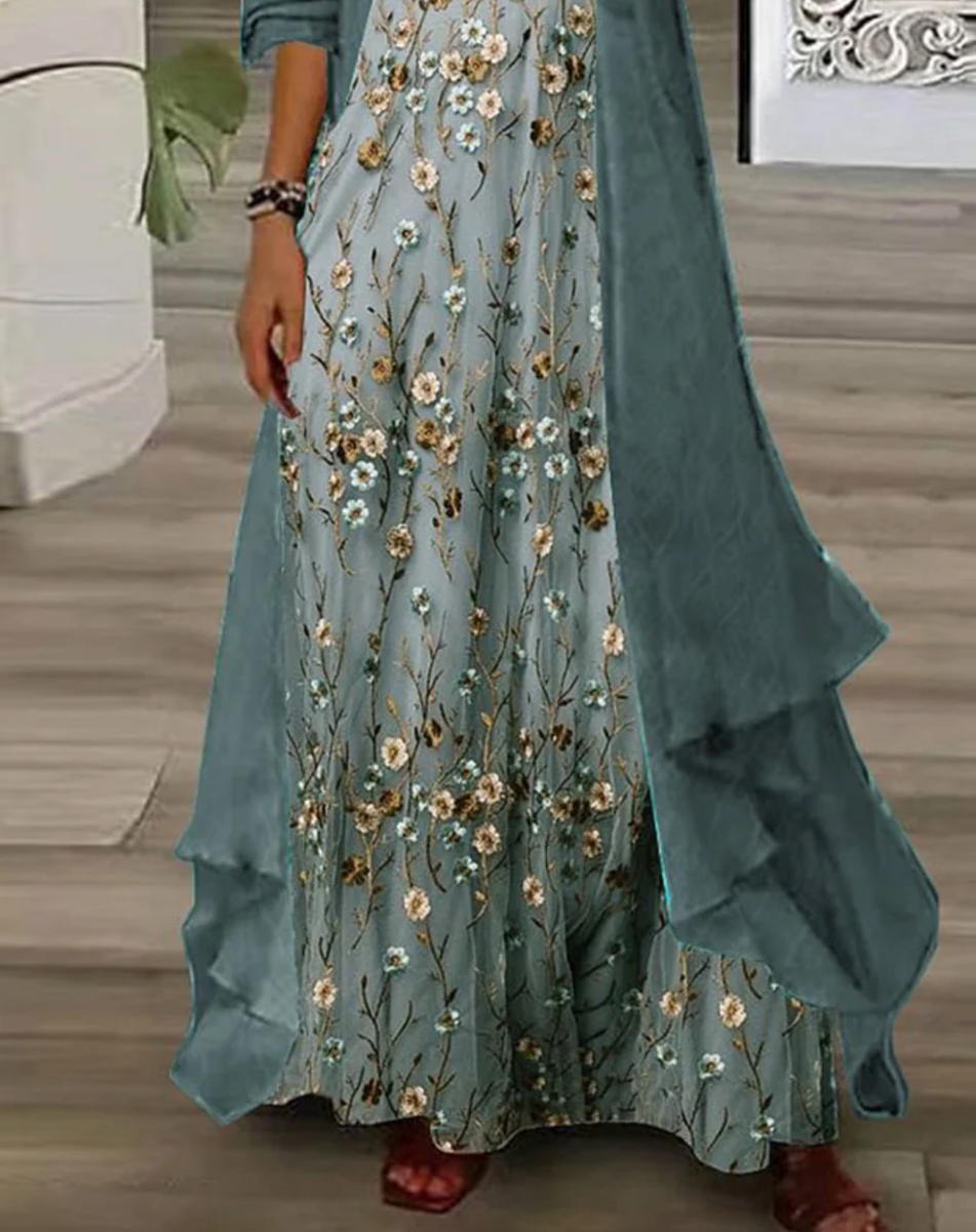 Della – Ditsy Floral Maxi Dress with Jacket